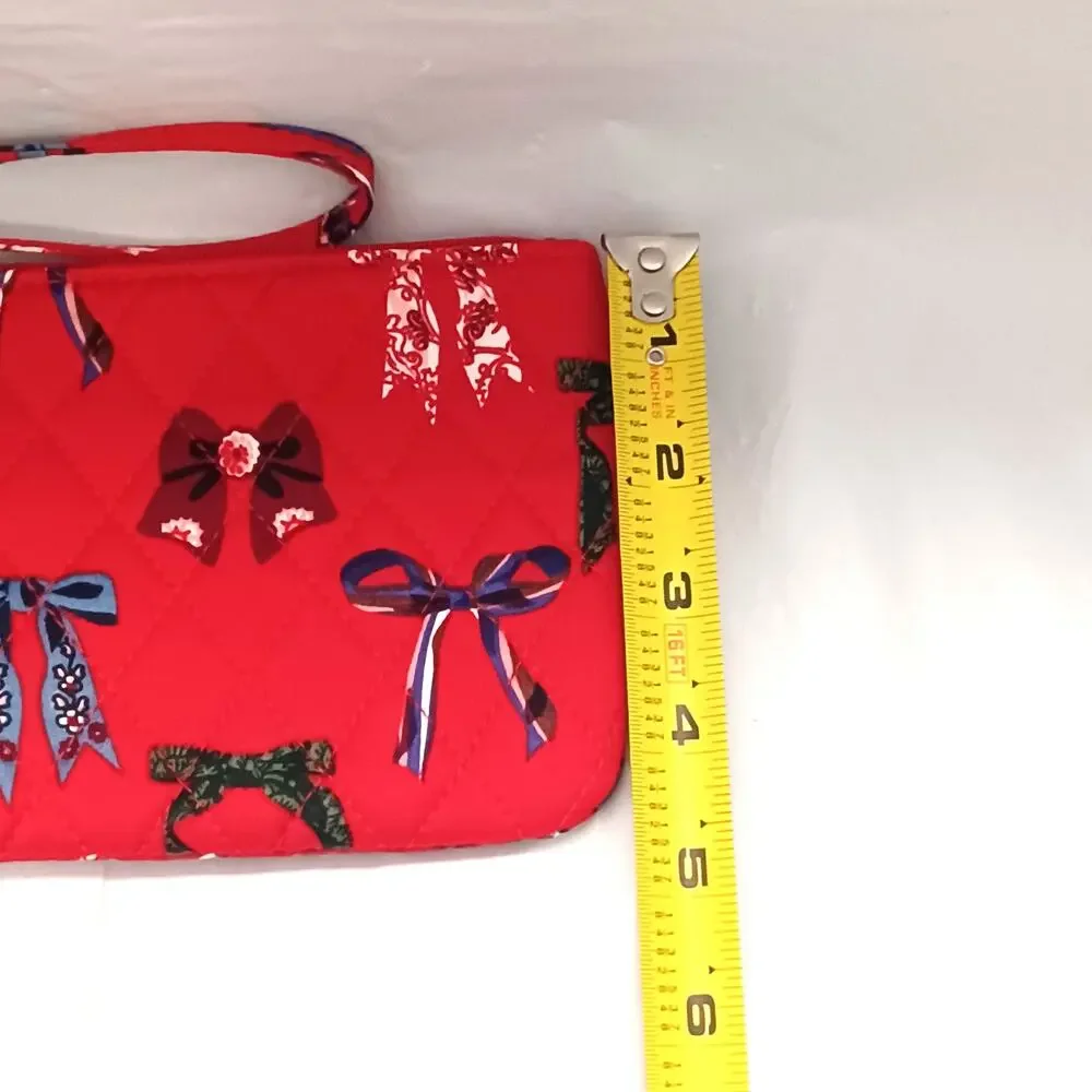 Vera Bradley NWT Red Quilted Bow Mosaic Zip Wristlet Recycled Cotton Wallet - Picture 8 of 8
